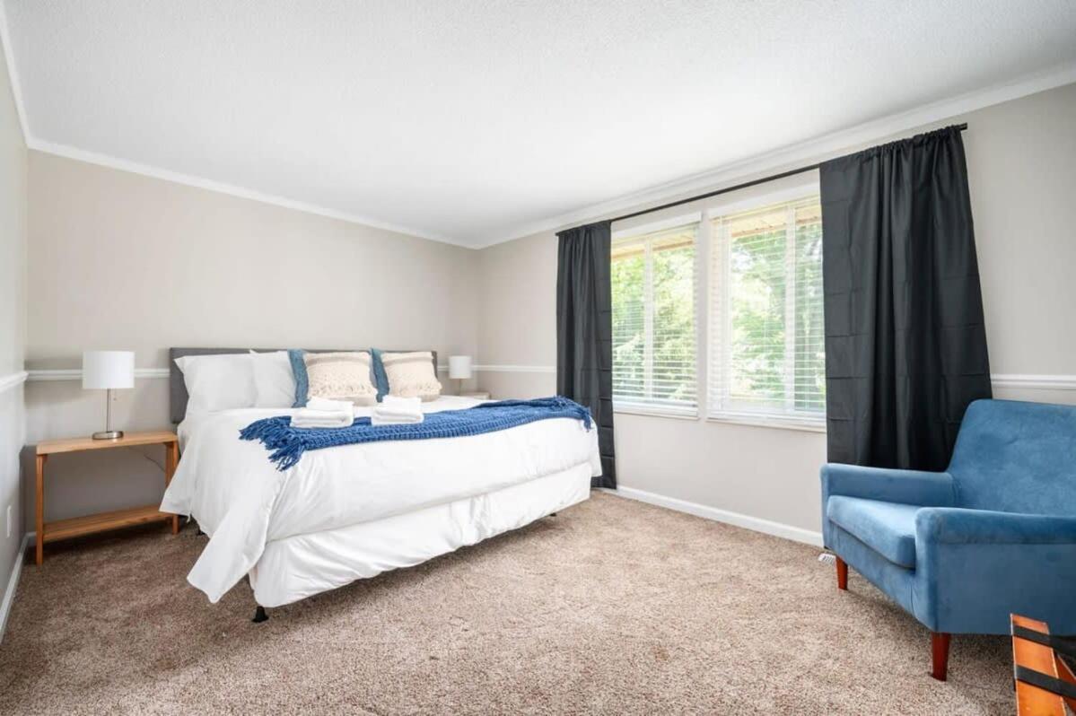 Westside Splendor- 10 Mins To Speedway- Firepit * Indianapolis
